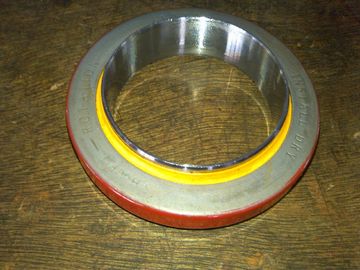 CATERPILLAR PTFE OIL SEALS   9Y9895，2W1733，4W0452，1154120/2223910，1154109/2223909，2W1734，4W2606，